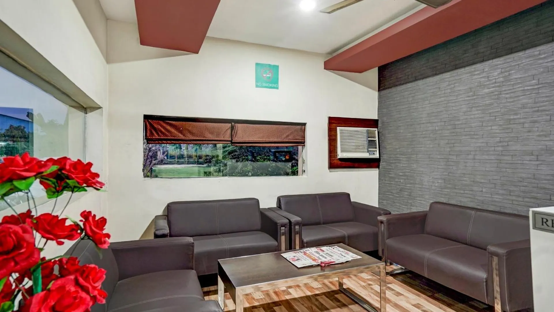 Resort Palette - Jps Residency Hotel Gurgaon