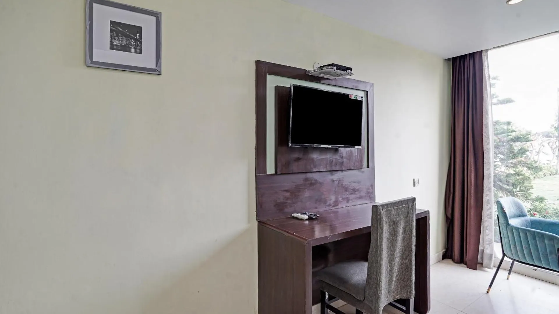 Palette - Jps Residency Hotel Gurgaon Resort