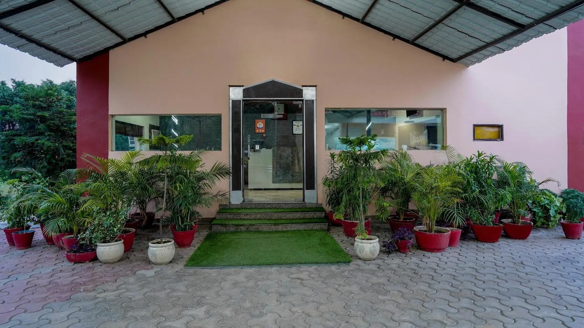 Palette - Jps Residency Hotel Gurgaon